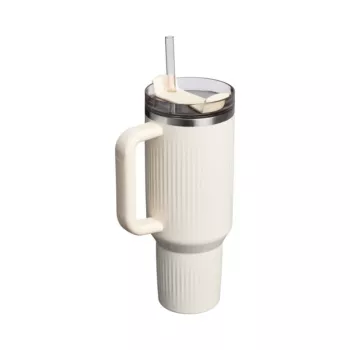 STANLEY The Quencher H2.0 Fluted Tumbler 1,18L Glossy Cream mit Strohhalm