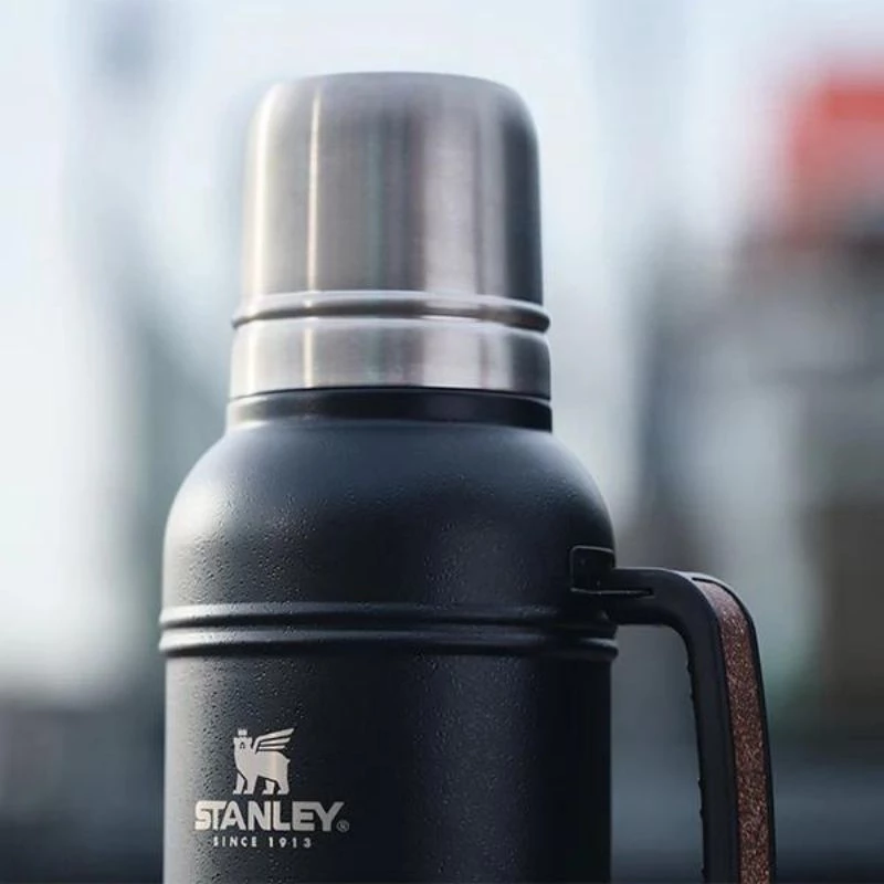 STANLEY Thermos The Artisan Thermosflasche 1,4L Schwarz