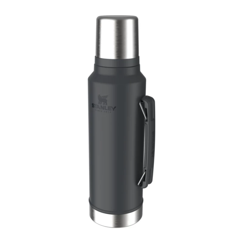 STANLEY Thermos The Legendary Classic Bottle 1,4L Mattschwarz