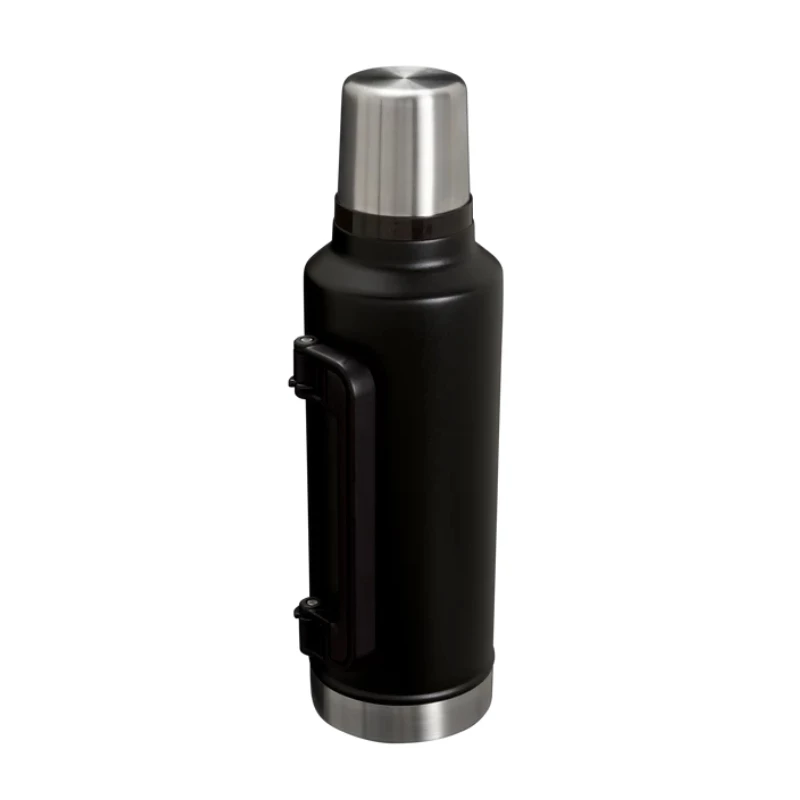 STANLEY Thermos The Legendary Classic Bottle 1,9L Mattschwarz