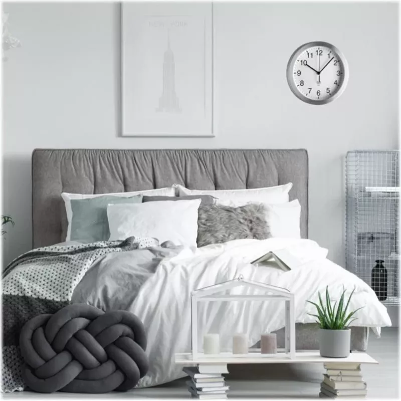 TFA 98.1091 Wanduhr - Quarz Analog, Weißes Zifferblatt, Schwarze Zeiger, 25 cm, Wandmontage