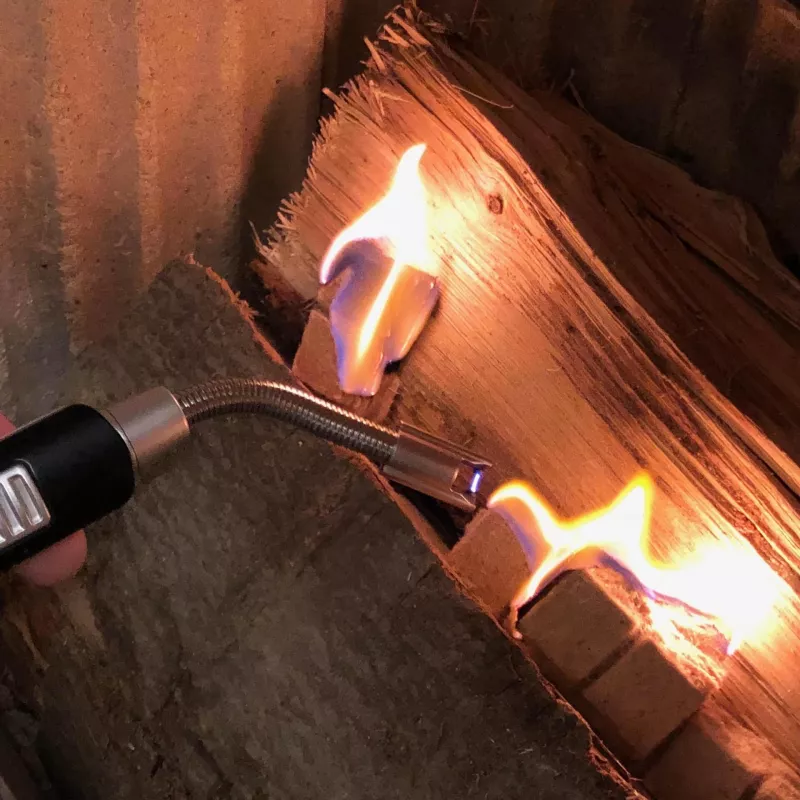 TFA Dostmann Elektronisches Lichtbogen-Feuerzeug mit flexiblem Hals, wiederaufladbar, Schwarz 98.1118.01