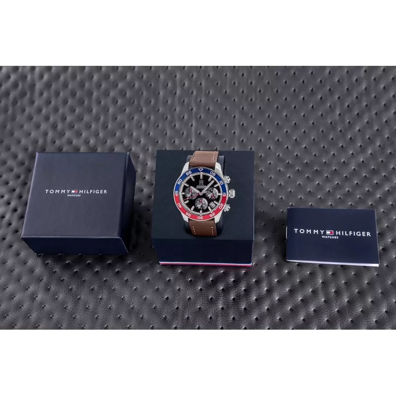 Tommy Hilfiger Herren Damon Quarzuhr 1792166 40mm blaues Zifferblatt braunes Leder