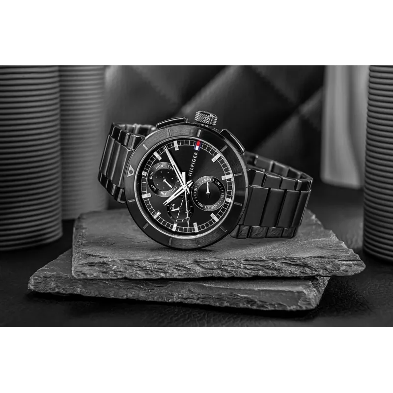 Tommy Hilfiger Herren Decker Quarzuhr 44mm Edelstahl Blaues Zifferblatt Braunes Leder