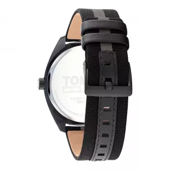 Tommy Hilfiger Herrenuhr 1792039 45 mm Blaues Zifferblatt Braunes Leder