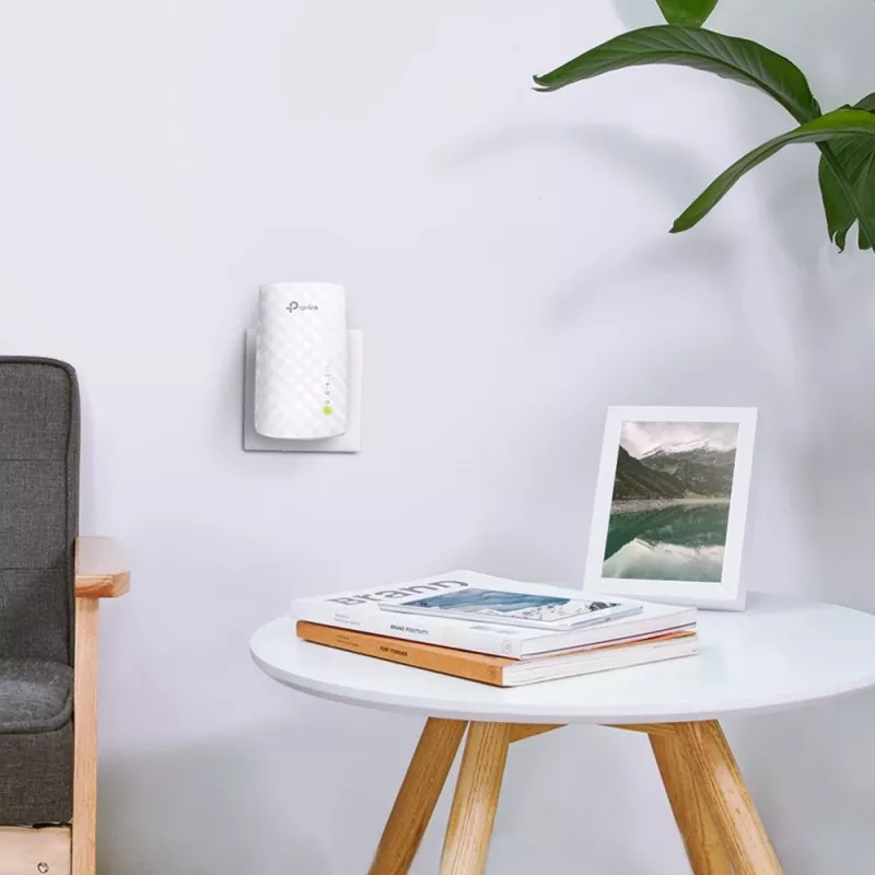 TP-Link AC750 WLAN-Repeater RE200 - Dualband Steckdosen-Signalverstärker, 1 Ethernet-Port, WPS, Access Point Modus