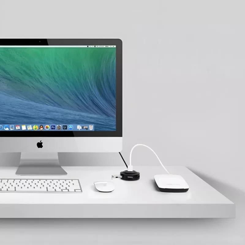 UGREEN 4-in-1 USB 2.0 Hub (20777) - Schwarz