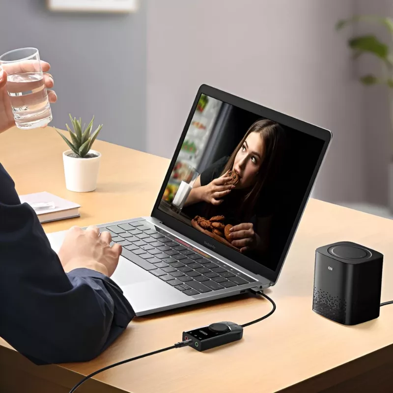 UGREEN CM129 USB-A auf 3,5mm externer Stereo-Sound-Adapter - Schwarz