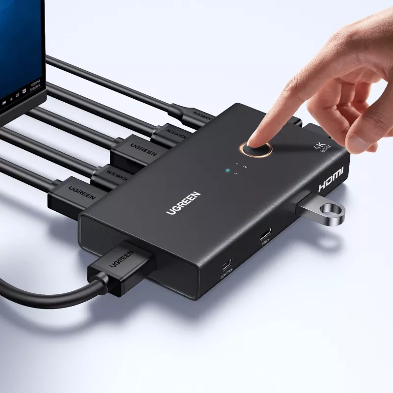 UGREEN HDMI 2.0 KVM Switch 2-In-1 Out, 2 Computer 1 Monitor, 4K@60Hz, 3-Port USB 2.0 Hub, Push Button & Hotkey Switching, Aluminiumlegierung, HDCP 2.2, HDR10
