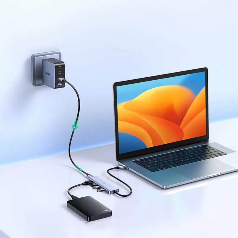 UGREEN USB 3.0 Hub 4-Port mit 1m Kabel - Schwarz (CM219)