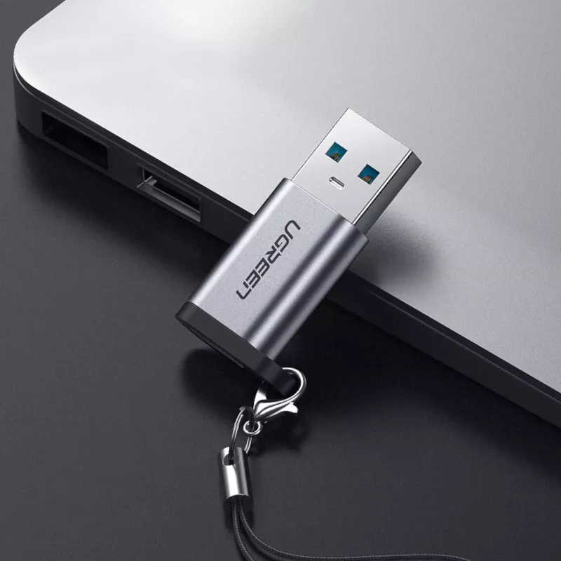 UGREEN USB 3.0 Stecker auf Typ-C 3.1 Buchse Adapter, Datenübertragung und Laden, Space Grau