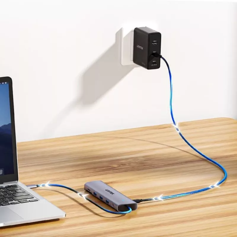 Unitek 4-Port USB 3.0 Hub mit 30cm Kabel, Grau