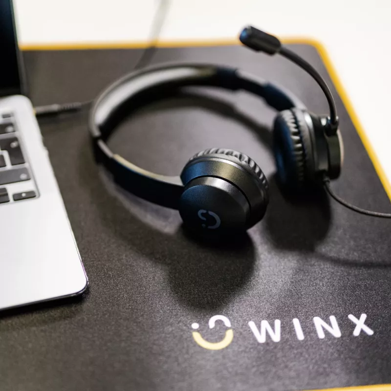 WINX CALL Clear 3,5-mm-Headset, kabelgebunden, On-Ear, mit Geräuschunterdrückungsmikrofon, Lautstärkeregler, Kunstlederpolster - Schwarz
