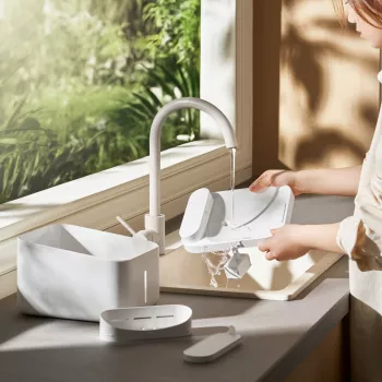 Xiaomi Smart Pet Fountain 2 - 2L Automatischer Katzen- und Hundetrinker mit Vierfachfiltration, App-Steuerung, leisem Pumpensystem, Weiß